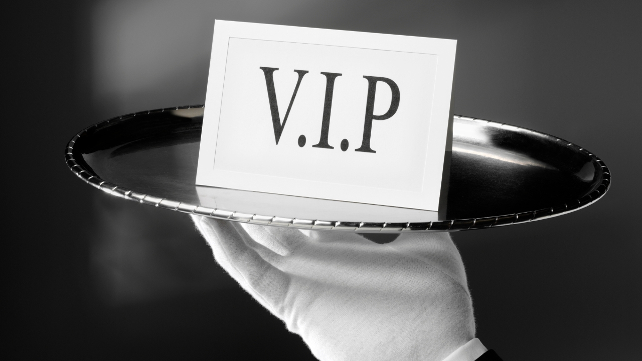 Black Creative What is Hustle Culture YouTube Thumbnail (2)